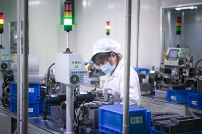 鄭蒲港新區(qū) 聚焦電子科技研發(fā)，以科技創(chuàng)新培育發(fā)展新質(zhì)生產(chǎn)力